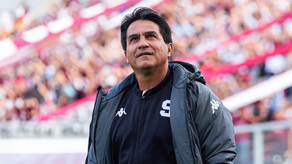 El Deportivo Saprissa anunció la salida de Wanchope y confirmó la llegada de Vladimir Quesada