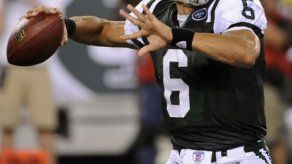 NFL: Mark Sánchez muestra madurez tras intercepción