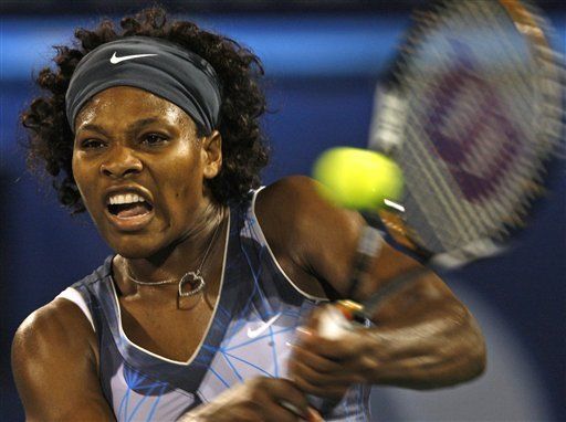 Serena Williams avanza en Dubai
