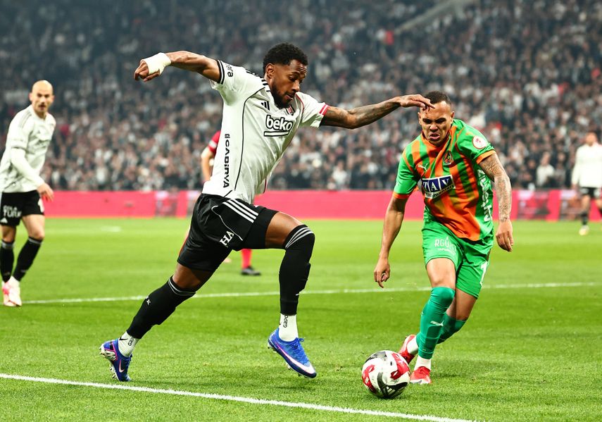 Michael Amir Murillo y el Besiktas avanzan en la Copa de Turquía