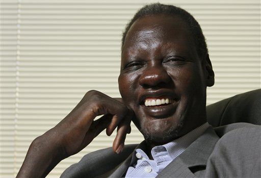 Ex centro de la NBA Manute Bol hospitalizado por falla renal