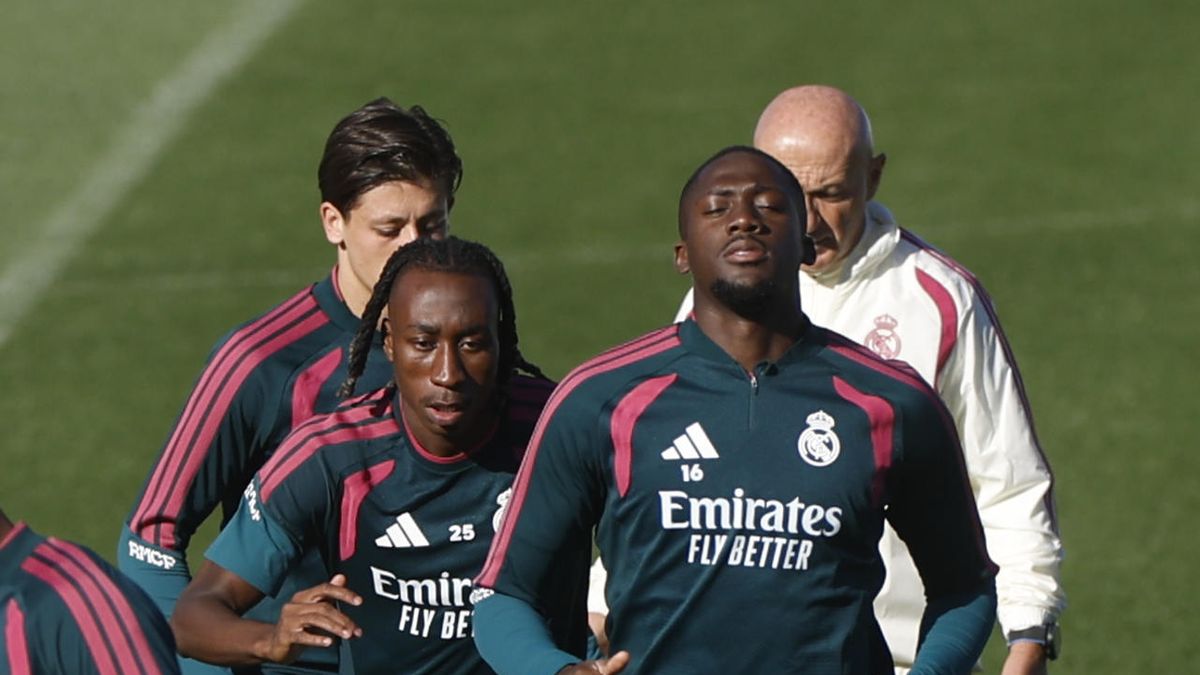Yan Diomande la novedad en el once del Real Madrid y Vini banca Yan Diomande la novedad en el once del Real Madrid y Vini banca