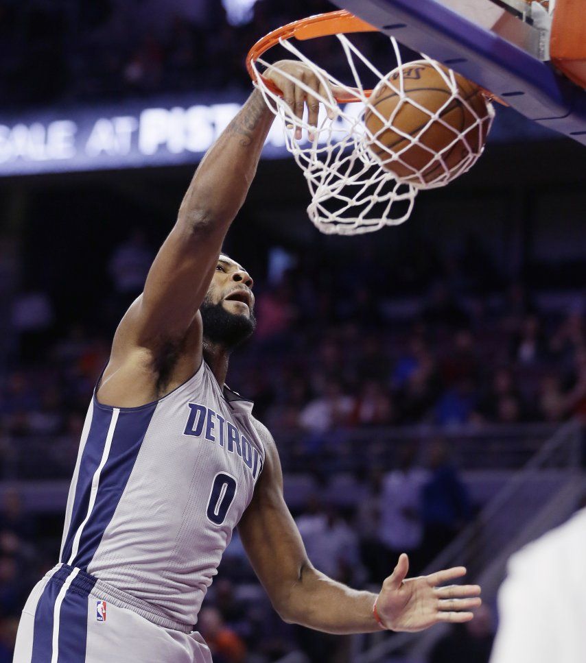 Pistons desperdician ventaja de 27 puntos, pero vencen a NY
