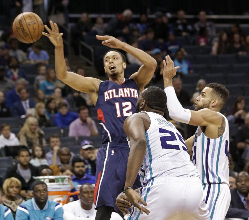 Hornets vencen a los suplentes de Atlanta