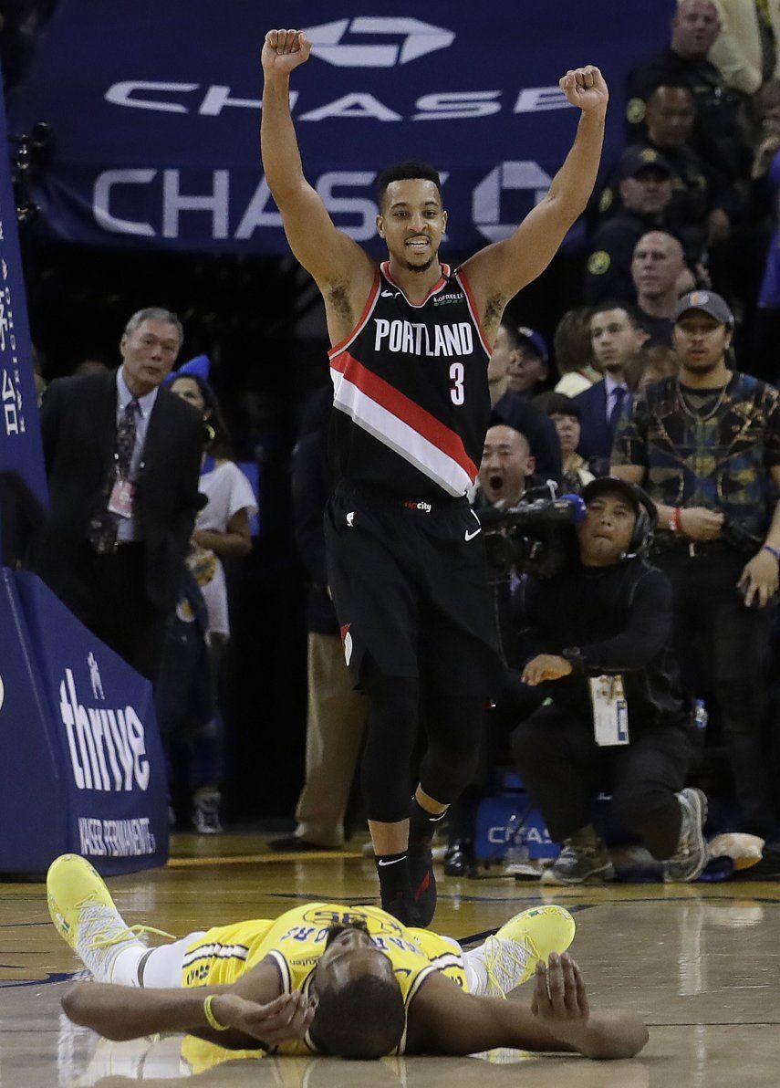 Lillard logra triple en prórroga; Blazers superan a Warriors