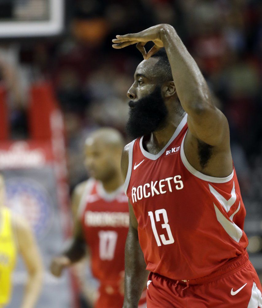 Harden anota 27 y Rockets humillan a Warriors