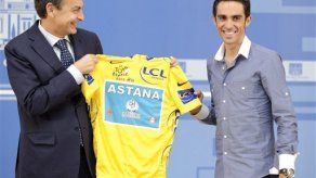 Contador regresa a una España que sigue de festejos deportivos