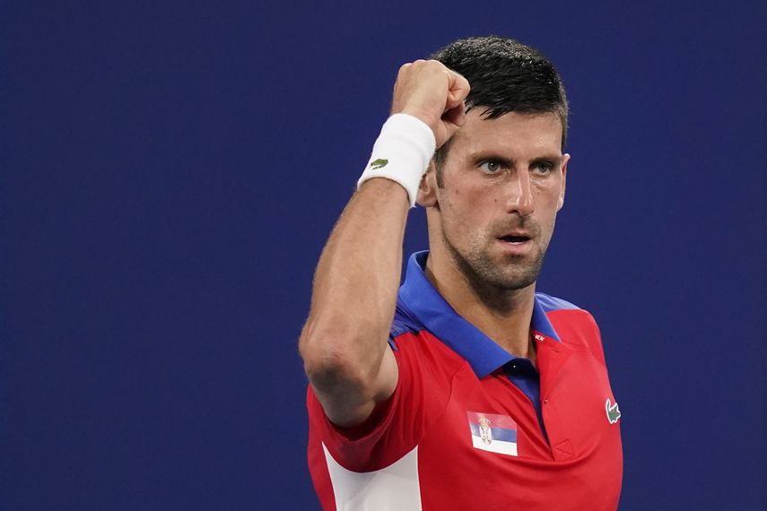 Djokovic y Medvedev destacan para finales de Copa Davis