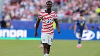 FIFA admite llamada de Trump por la roja de Balogun y defiende decisión independiente. FIFA admite llamada de Trump por la roja de Balogun y defiende decisión independiente.