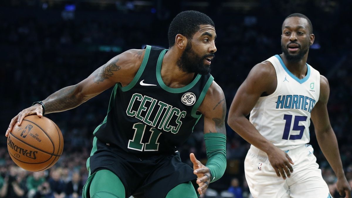 Irving anota 25 y Celtics vencen a Hornets