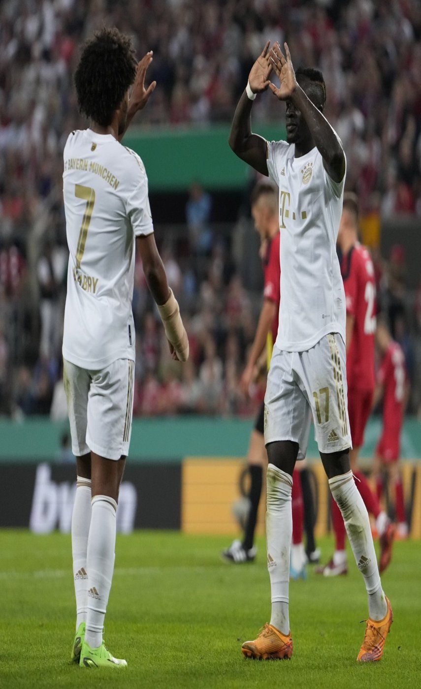 Bayern Múnich golea en la DFB Pokal