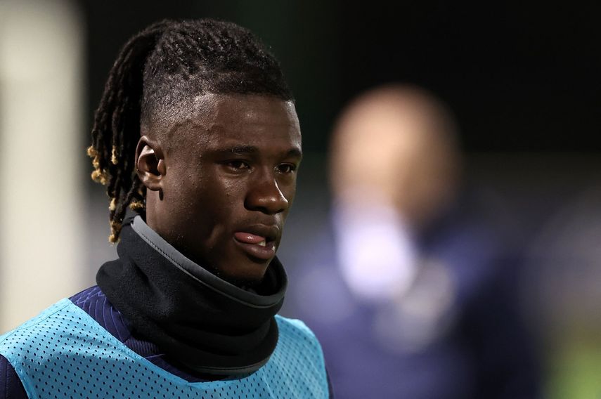 Eduardo Camavinga sufre esguince de rodilla tras golpe con Dembélé