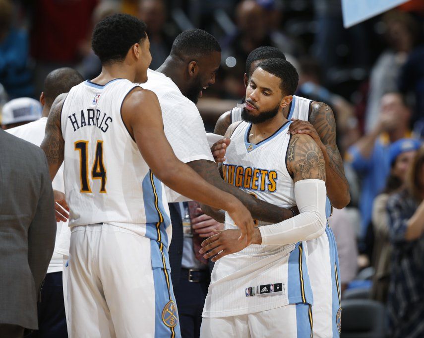 Con tiros libres y en prórroga, Nuggets vencen a Mavs