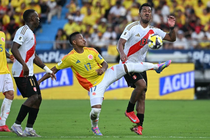 &nbsp;Eliminatorias Conmebol: Colombia y Perú igualaron sin goles