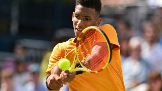 Tsitsipas y Schwartzman caen en cuartos de final en Queens