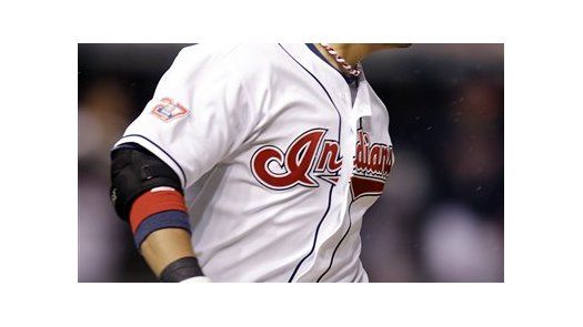 MLB: Indios 4, Reales 3; bola golpea a gaviota