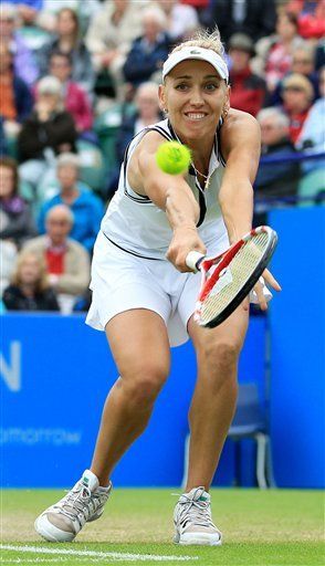 Hampton, Wozniacki y López avanzan en Eastbourne