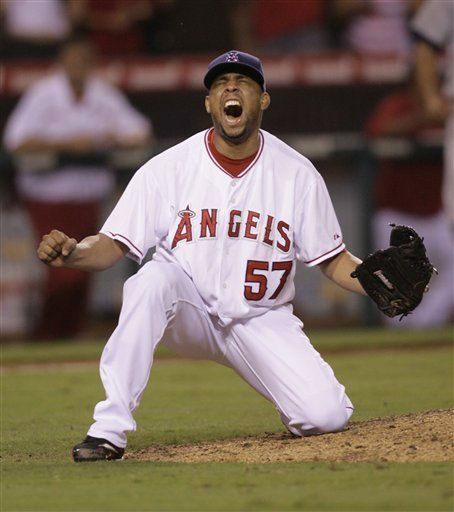 MLB: Angelinos 5, Marineros 2; Rodrí­guez impone marca de salvados