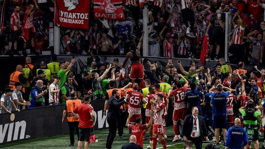Conference League: Olympiacos se corona campeón de forma dramática