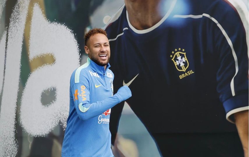 Neymar presente en el entrenamiento de Brasil previo al duelo ante Panamá
