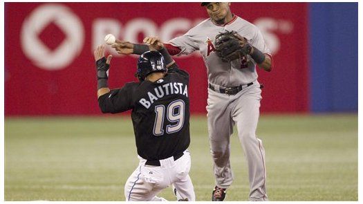 MLB: Azulejos 3, Angelinos 2, 10 innings; Lind empuja la ganadora