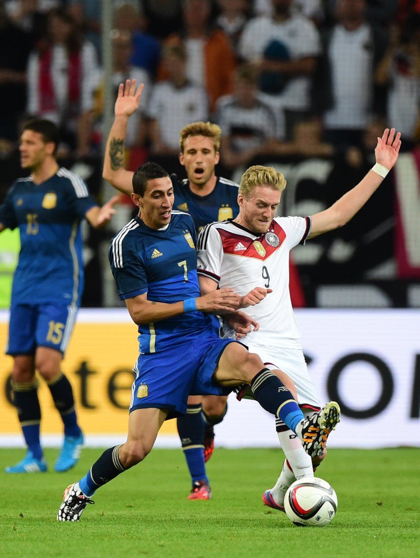 Argentina gana 4-2 a Alemania con actuación estelar de Ángel Di María