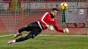 Jaime Penedo volvería a la titular en el Derbi de Bucarest