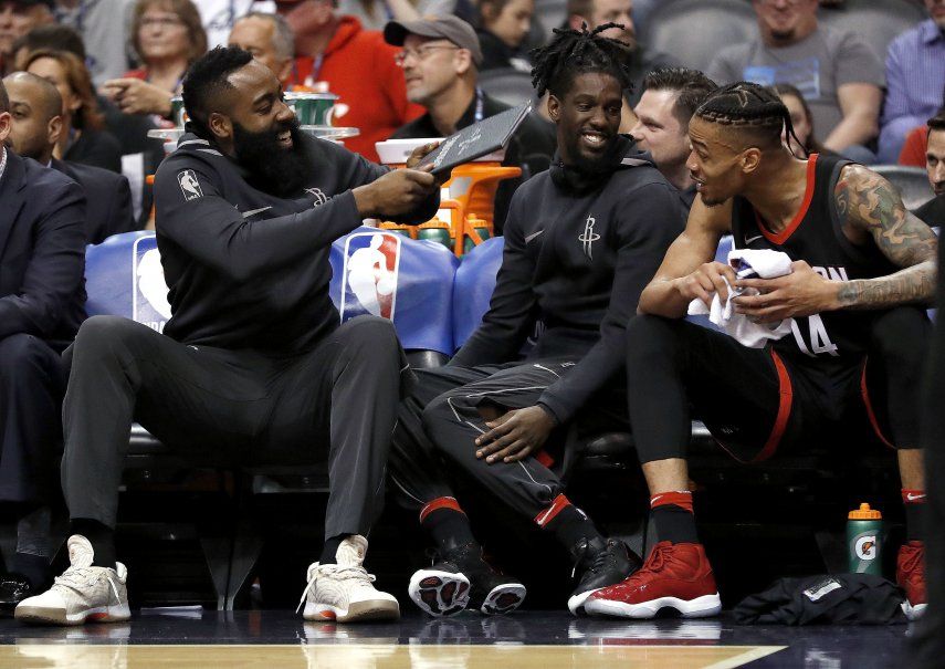 James Harden regresa a los entrenamientos con los Rockets