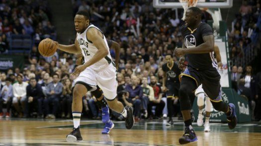 Milwaukee vence a Golden State y le rompe la racha invicta de 24-0 en la NBA