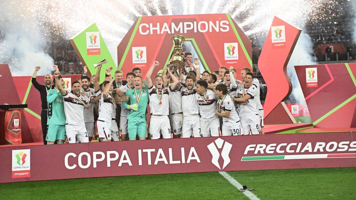 Bologna conquista la Copa Italia venciendo al AC Milan Bologna conquista la Copa Italia venciendo al AC Milan
