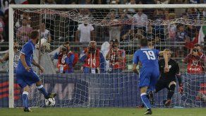 Conte supera a Hiddink en amistoso Italia-Holanda