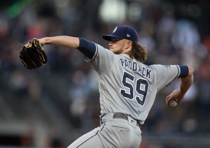 Paddack se recupera, guía a Padres a triunfo sobre Gigantes