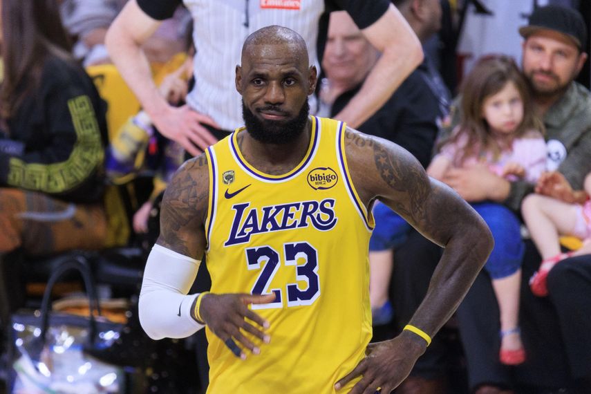 NBA: LeBron James y los Lakers volvieron a ganarle a los Rockets