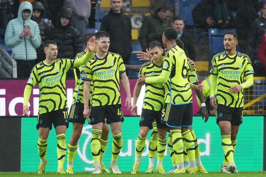 Arsenal golea al Burnley en la Premier League
