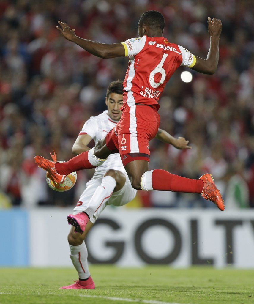 Sudamericana: Santa Fe elimina a Independiente y va a semis