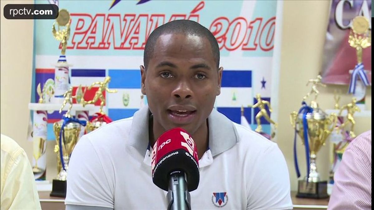 Irving Saladino anuncia su retiro