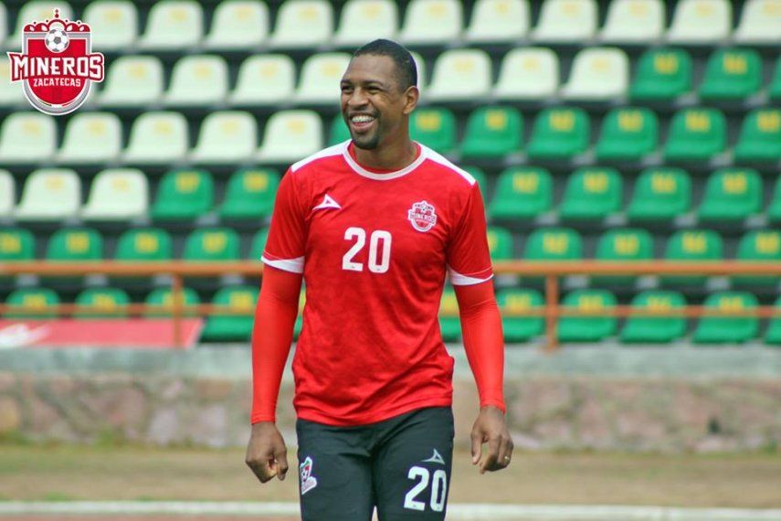 Roberto Nurse tuvo minutos en la pretemporada de Mineros