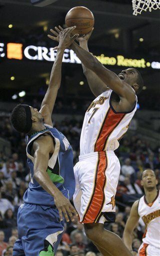 NBA: Warriors 146, Timberwolves 105; Azubuike suma 31 puntos