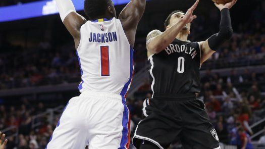 Pistons apabullan a Nets 103-89 en su 3er victoria en fila