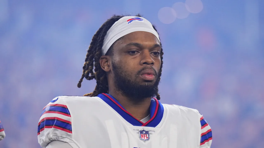 NFL: Damar Hamlin se desmayó y sufrió un paro cardíaco&nbsp;