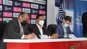 LaLiga y LPF firman convenio para fortalecer el fútbol panameño