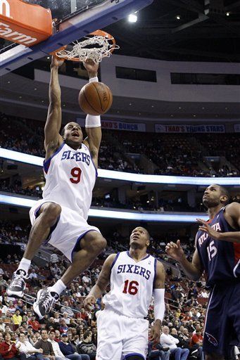NBA: 76ers 105, Hawks 98; Iguodala destaca con 25 puntos