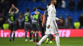 El Real Madrid pierde ante la Real y se aleja del podio