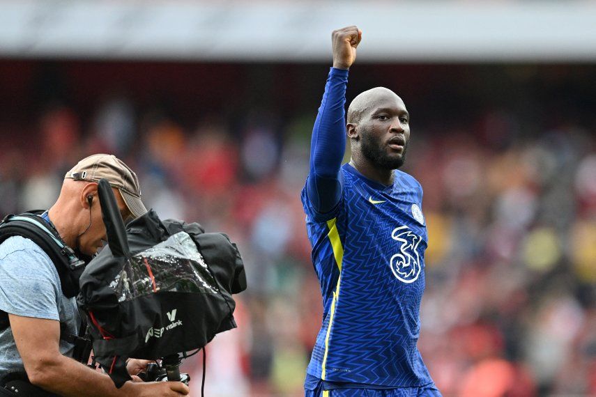 &nbsp;El Chelsea de Lukaku gana 2-0 y deja al Arsenal tocado