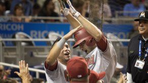 Marlins derrotan 4-2 a Dbacks con jonrón de Pollock