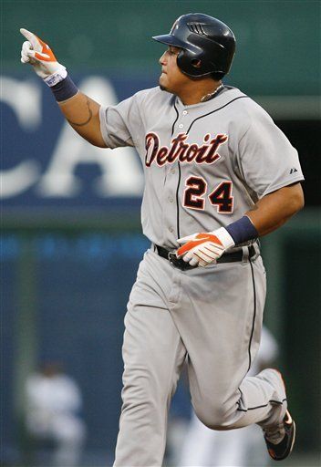 Cabrera remolca centésima carrera en triunfo de Tigres