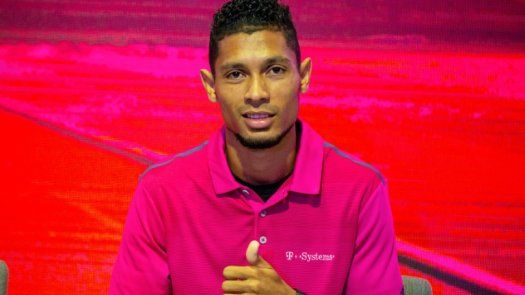 El sudafricano Van Niekerk correrá probablemente en el Mundial de Doha
