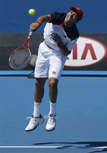 Radwanska avanza en Australia; Berlocq, eliminado