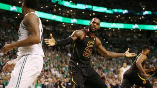 LeBron James es humano