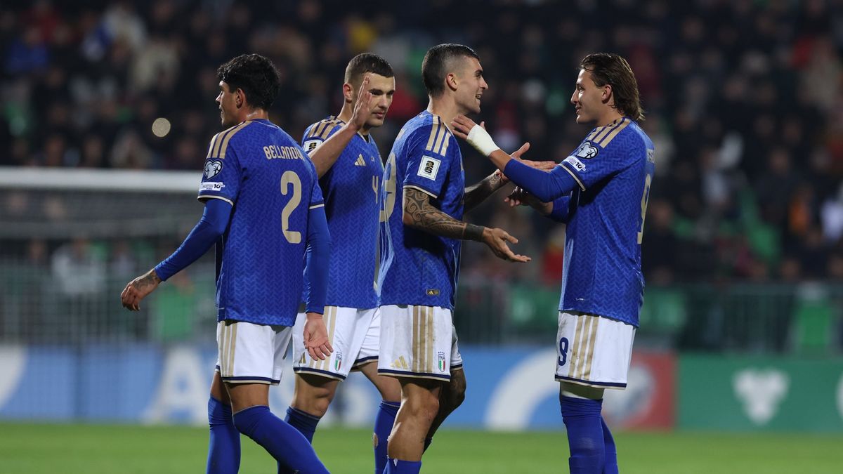 Eliminatorias UEFA: Italia gana para retrasar la repesca Eliminatorias UEFA: Italia gana para retrasar la repesca